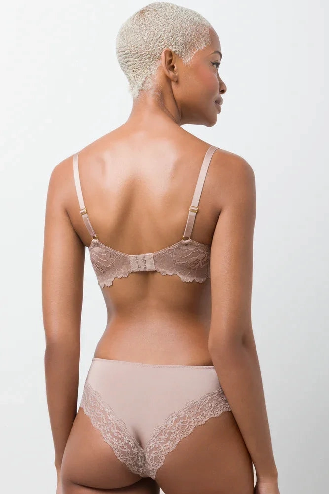 Crossback seams Stretch Fabric 2 Pack Lace Non Padded Underwire Bras Black And Natural