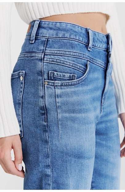 Victoria - Boyfriend Jean - Medium Blue - L30 pilling resistant