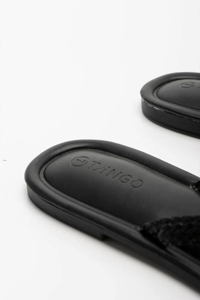 Weave Thong Sandal Black Errand Style