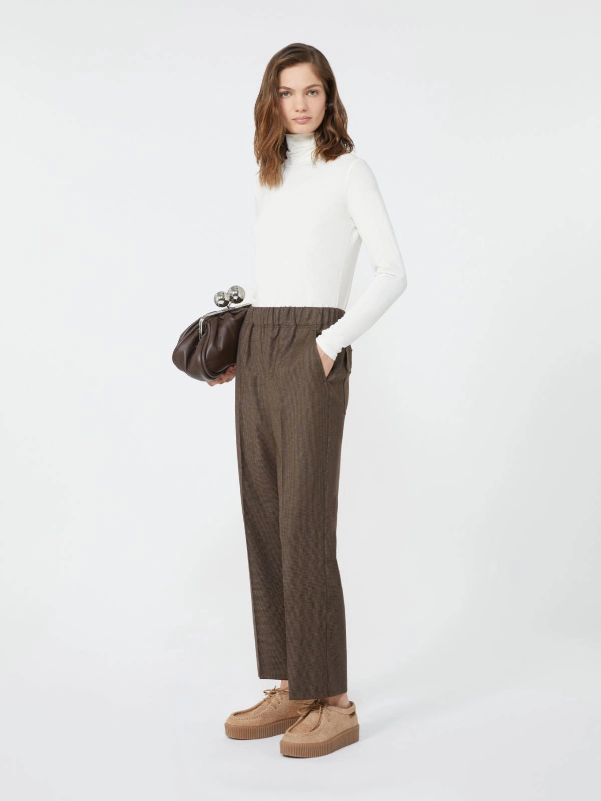Flowy legs Sporty Comfort Wear Weekend Max Mara Hately Trousers in Chocolate