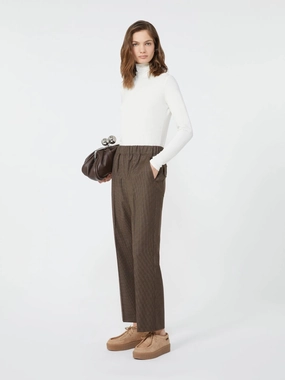 Flowy legs Sporty Comfort Wear Weekend Max Mara Hately Trousers in Chocolate