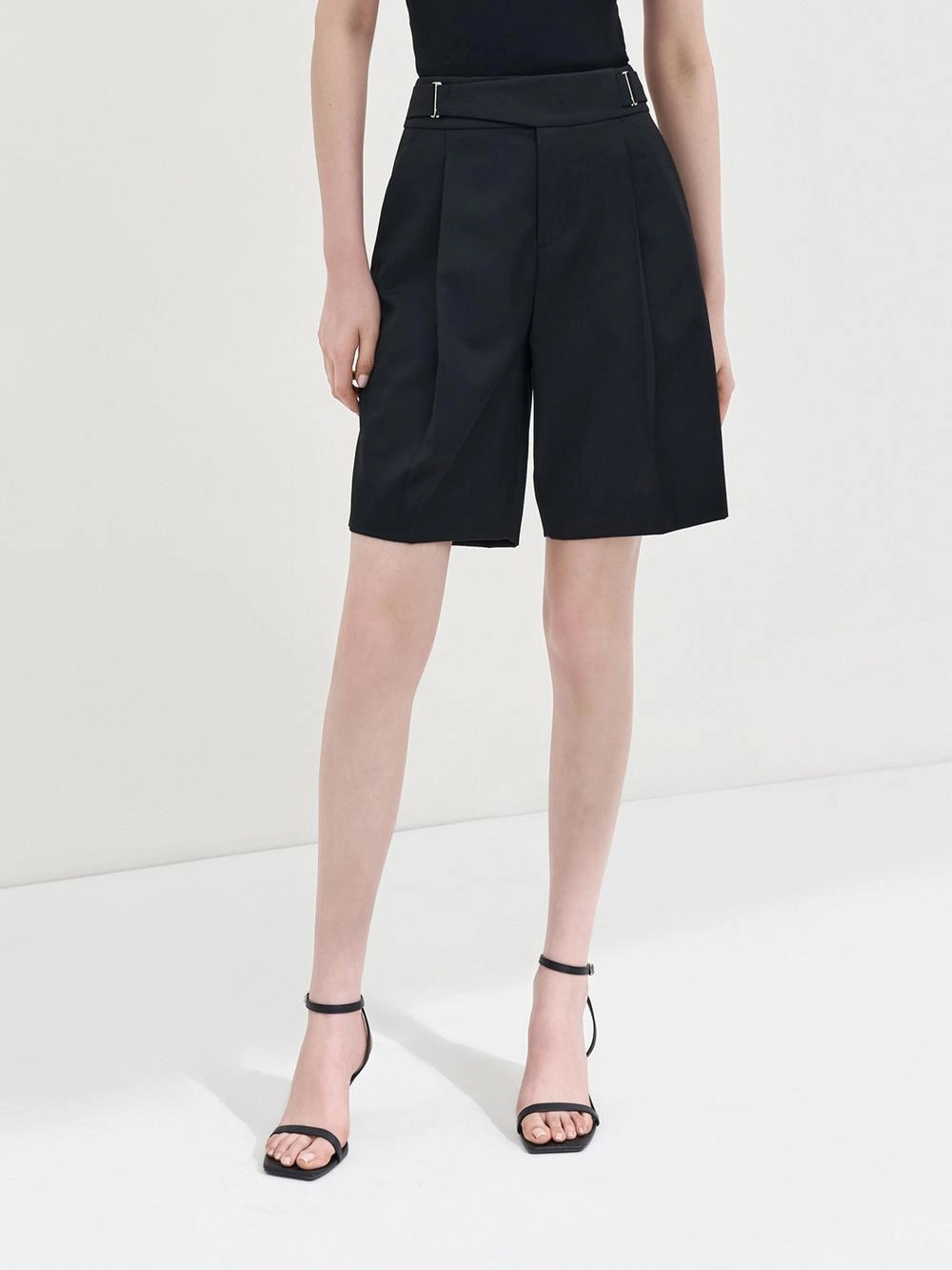 Casual Movement Comfort Layer Wear Wool Blend Tailored Shorts