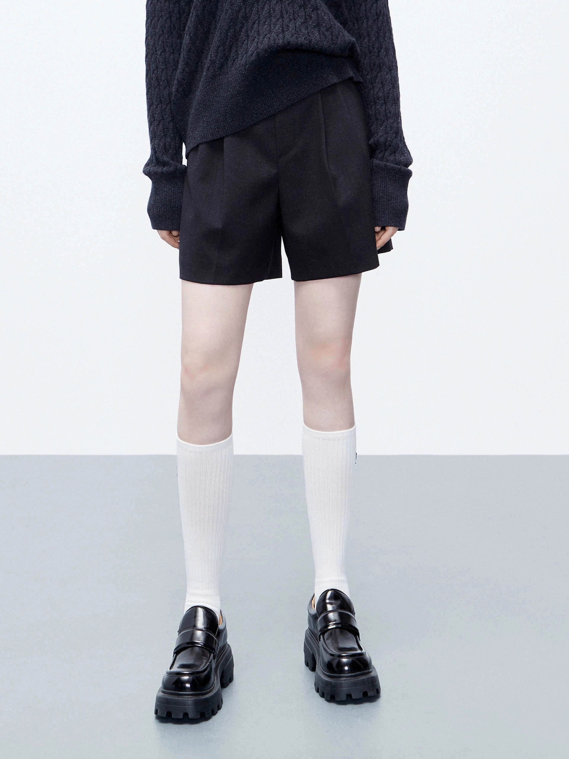 UPFProtection Sleek Comfort Wear Wool Tailored Shorts