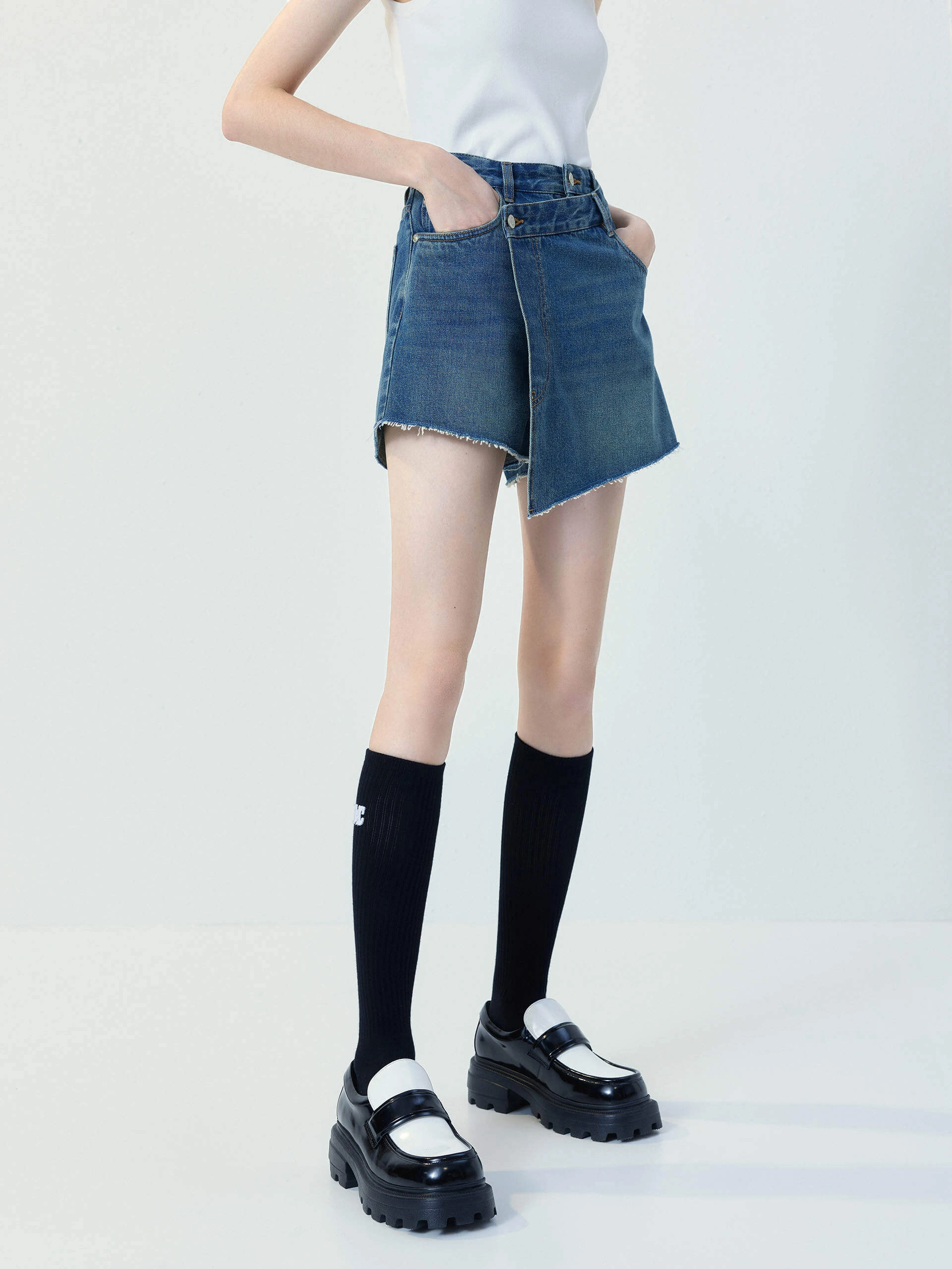 Glide On Mobility Cut UV Protection Wrap Cotton Denim Shorts