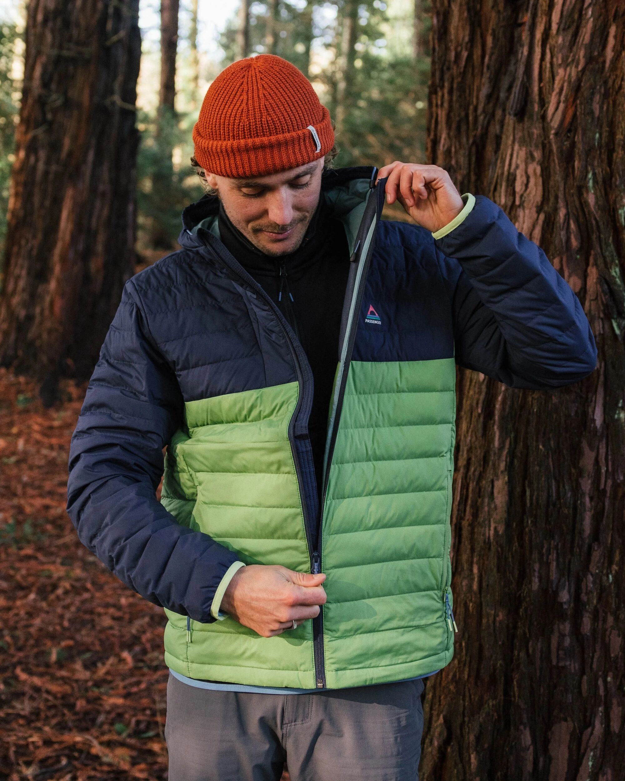Urban Fit Look Ashland Down Recycled Jacket - Rich Navy/Pear Green