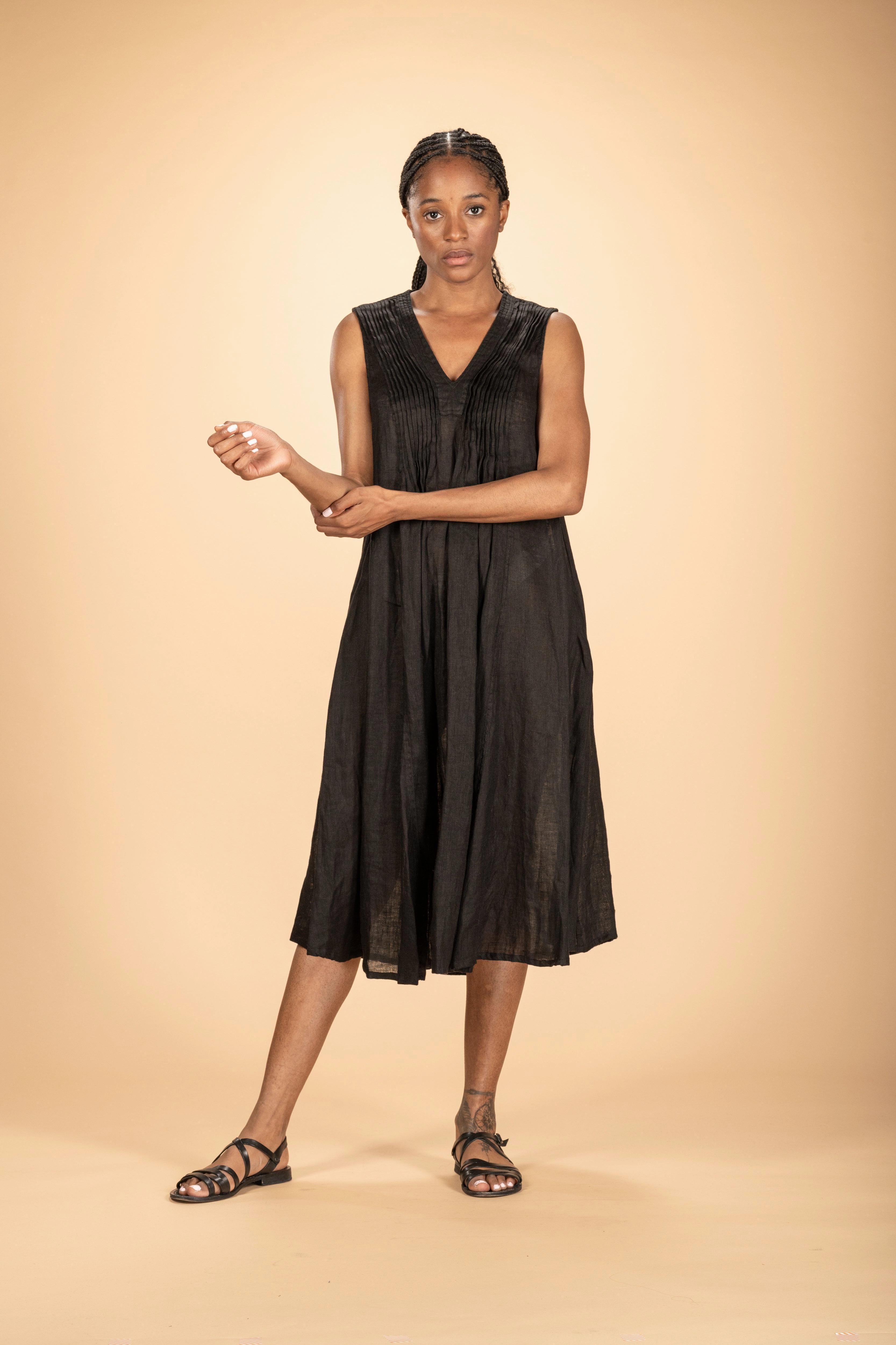 ZE2403R Marie Linen  Dress - Black Grace Flow